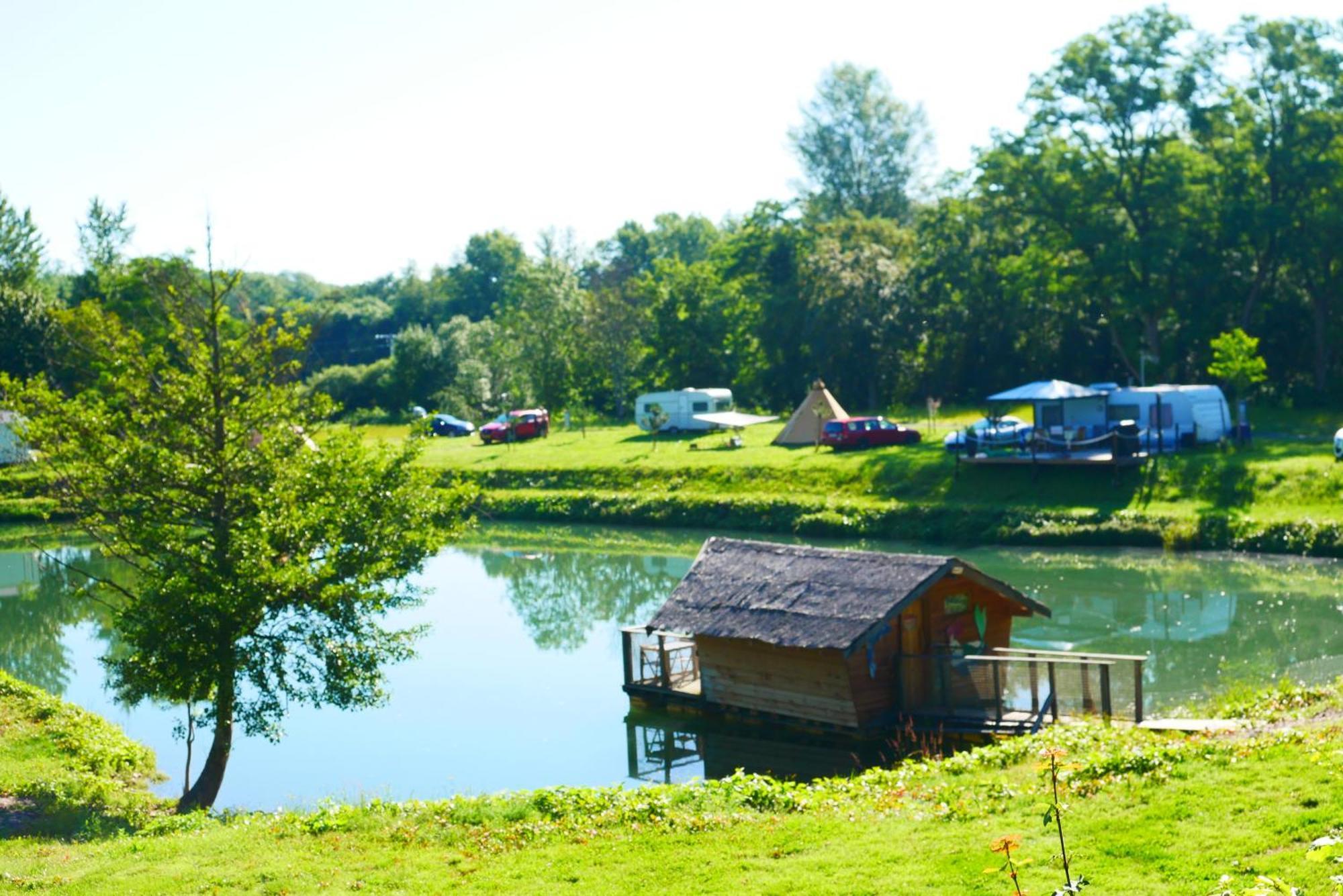 Camping Alsace Les Castors Burnhaupt-le-Haut Екстер'єр фото